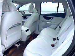 Mercedes-Benz EQE SUV 350 4MATIC Luxury - ფოტო 9