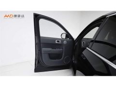 Li Auto L8 Pro - ფოტო 11