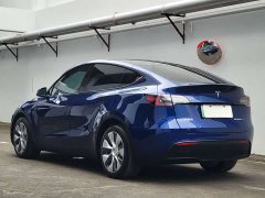 Tesla Model Y Standard Range RWD - ფოტო 16