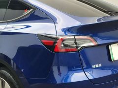 Tesla Model Y Standard Range RWD - ფოტო 19
