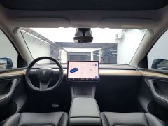 Tesla Model Y Standard Range RWD - ფოტო 20