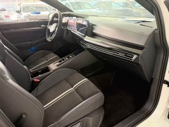 Volkswagen Golf 2021 280TSI DSG R-Line - ფოტო 11
