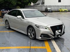 Toyota Crown (Imported) 2024 Sedan Japan Version - ფოტო 1