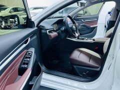 Geely Emgrand 2026 4 Million Commemorative Edition 1.5L CVT Excellence - ფოტო 4