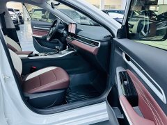 Geely Emgrand 2026 4 Million Commemorative Edition 1.5L CVT Excellence - ფოტო 8