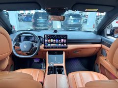 AITO M7 1.5T Intelligent Driving AWD Ultra 5-Seater - ფოტო 12