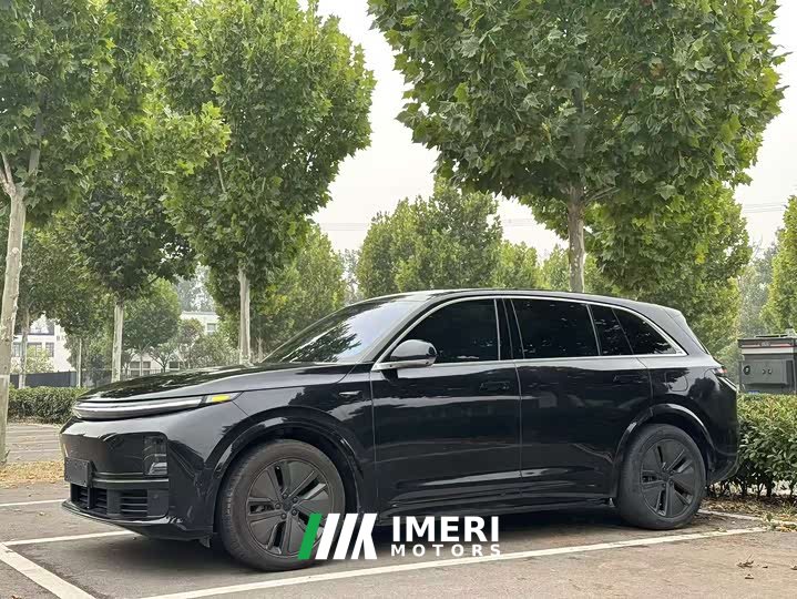 Li Auto L7 Pro - ავტომობილი ჩინეთიდან