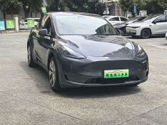 Tesla Model Y 2022 Long Range All-Wheel Drive - ფოტო 3