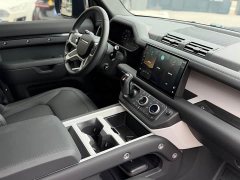 Land Rover Defender 110 - ფოტო 12