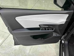 Volkswagen Jetta VS8 280TSI Automatic Premium Edition - ფოტო 16