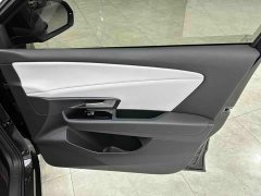 Volkswagen Jetta VS8 280TSI Automatic Premium Edition - ფოტო 18