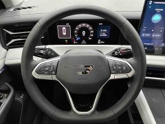 Volkswagen Jetta VS8 280TSI Automatic Premium Edition - ფოტო 8