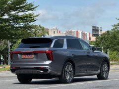FAW Red Flag E-HS9 2022 660km Range Flagship Edition Six-Seater - ფოტო 2