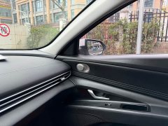 Hyundai Elantra 2022 1.5L CVT Luxury - ფოტო 16