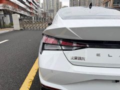 Hyundai Elantra 2022 1.5L CVT Luxury - ფოტო 7