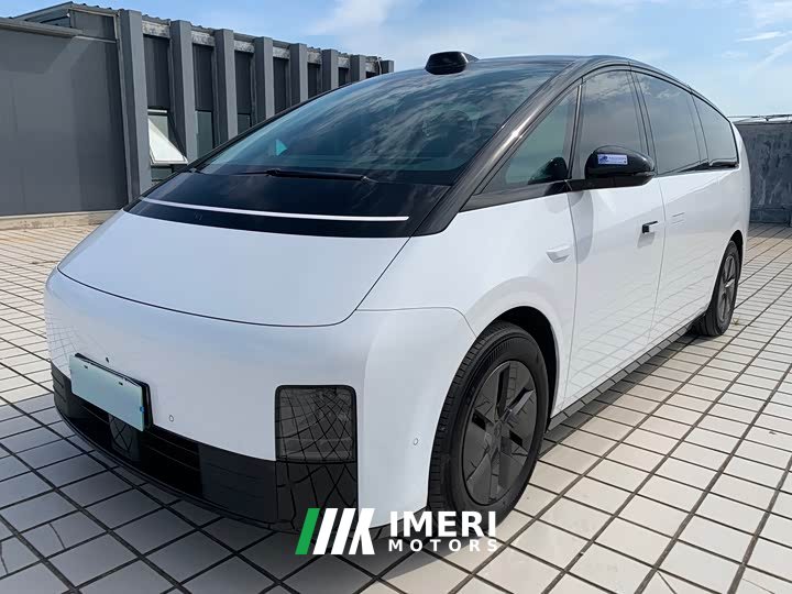 Li Auto Li Xiang MEGA 2024 Ultra - ავტომობილი ჩინეთიდან