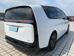 Li Auto Li Xiang MEGA 2024 Ultra - ფოტო 6