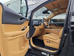 Avatr Lantu Dreamchaser 2025 PHEV AWD Flagship Kunpeng Edition - ფოტო 14
