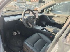 Tesla Model Y 2024 Rear-Wheel Drive - ფოტო 4