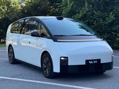 Li Auto Li Xiang MEGA Ultra - ფოტო 2