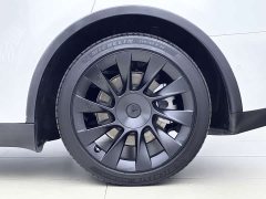 Tesla Model Y Facelift Rear-Wheel Drive - ფოტო 4