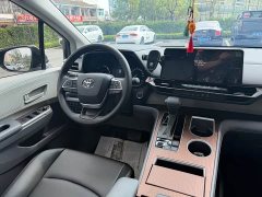 Toyota Sienna 2024 2.5L Hybrid Comfort Edition - ფოტო 11