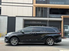 Toyota Sienna 2024 2.5L Hybrid Comfort Edition - ფოტო 3