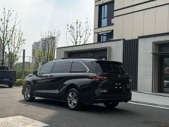 Toyota Sienna 2024 2.5L Hybrid Comfort Edition - ფოტო 4