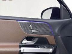 Mercedes-Benz GLB 220 Dynamic - ფოტო 11