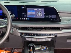 Cadillac XT4 28T FWD Luxury - ფოტო 8