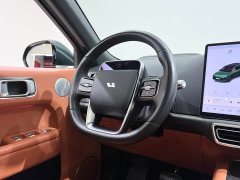 Li Auto L9 Ultra - ფოტო 10