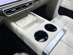Li Auto L9 2024 Ultra - ფოტო 16