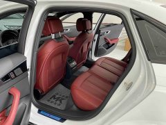 Audi A4L 40 TFSI Luxury Dynamic - ფოტო 10