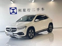 Mercedes-Benz GLA 220 - ფოტო 1
