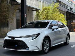 Toyota Corolla 1.8L CVT Luxury - ფოტო 1