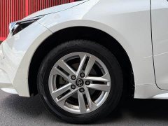 Toyota Corolla 1.8L CVT Luxury - ფოტო 7