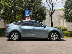 Tesla Model Y 2022 Facelift Rear-Wheel Drive - ფოტო 8