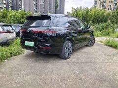 Denza BYD Denza N8L Flagship - ფოტო 2
