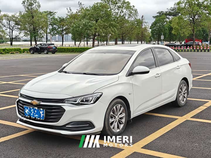 Chevrolet Cruze 320 Automatic Enjoy Sunroof Edition - автомобиль из Китая