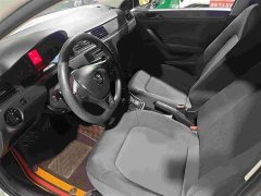Volkswagen Santana 1.5L Automatic Fashion Edition - ფოტო 4