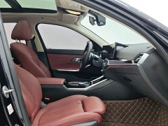 BMW 3 Series 320Li M Sport Package - ფოტო 9