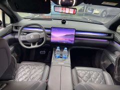 NIO ES8 Six-Seat Executive Luxury Edition - ფოტო 9