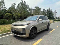 Li Auto L9 2022 Max - ფოტო 1
