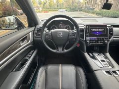 Honda UR-V 370TURBO AWD Premium Edition - ფოტო 12