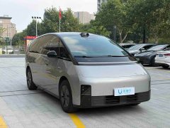 Li Auto Li Xiang MEGA Ultra - ფოტო 3