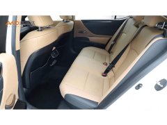Lexus ES 2022 300h Excellence Edition - ფოტო 7