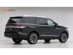 Lincoln Navigator 2022 Presidential Edition 3.5T - ფოტო 3