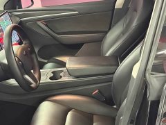Tesla Model Y Standard Range RWD - ფოტო 9