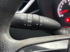Toyota Corolla 1.8L CVT Base - ფოტო 13