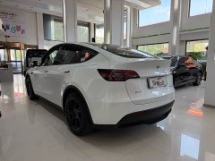 Tesla Model Y 2022 Facelift Rear-Wheel Drive - ფოტო 11